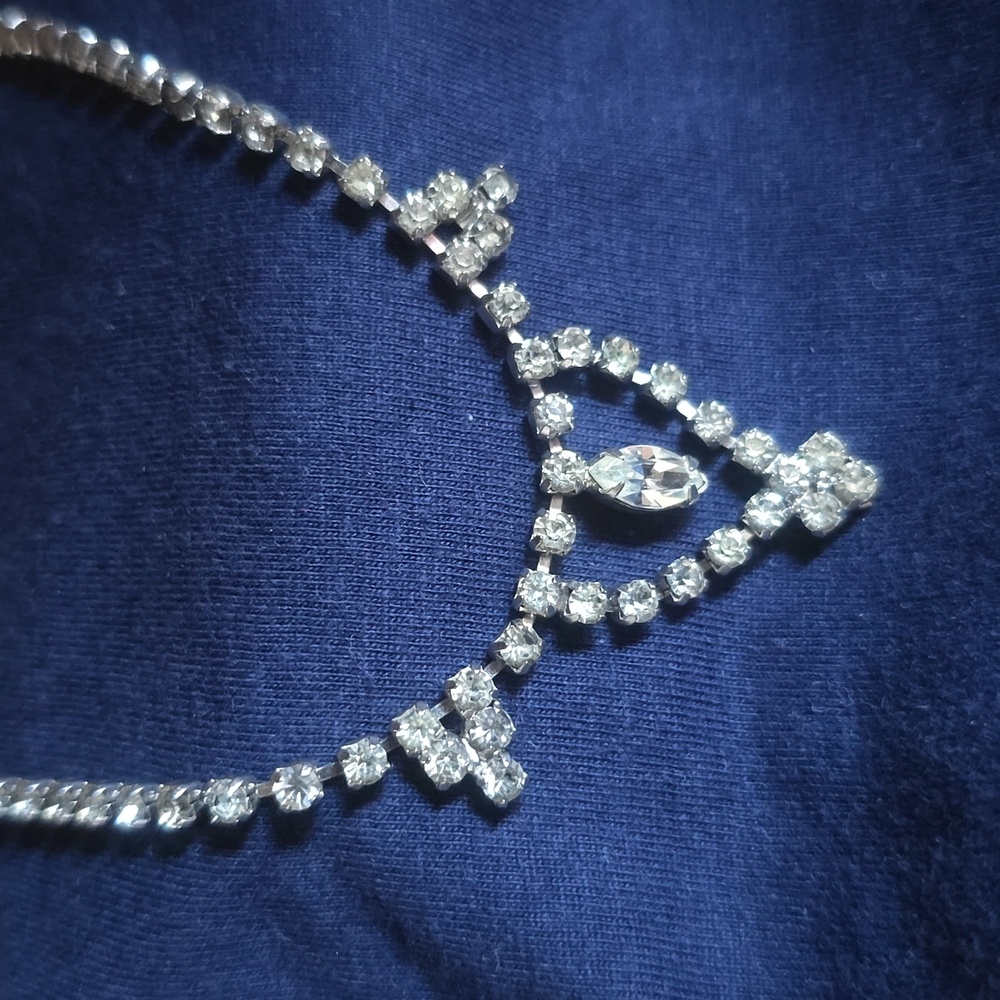 Elegant Silver Costume Necklace with  Faux Diamond Gemstone